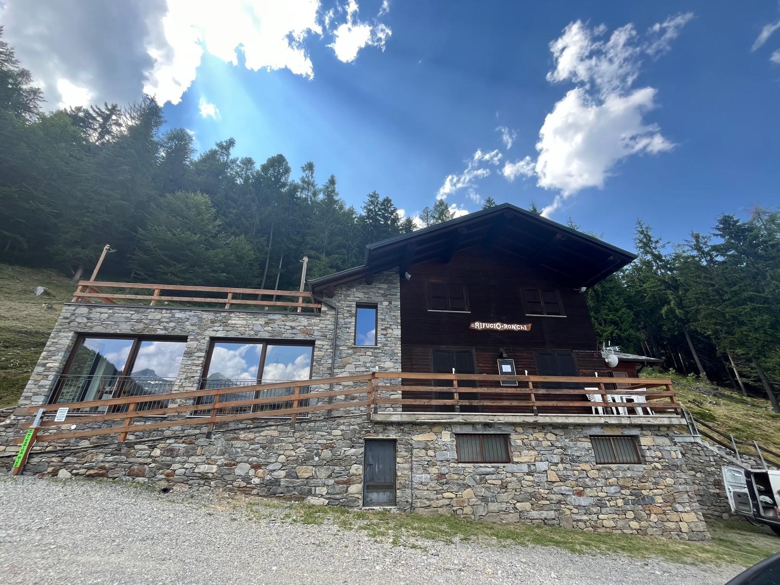 Rifugio Ronchi Bema